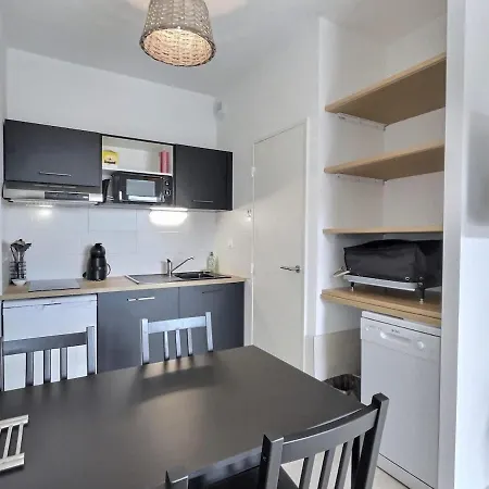 Loggia -charming 450m From Sea In A S Apartament